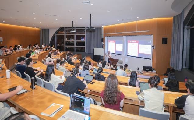 浙江大学MBA班企业培训现场